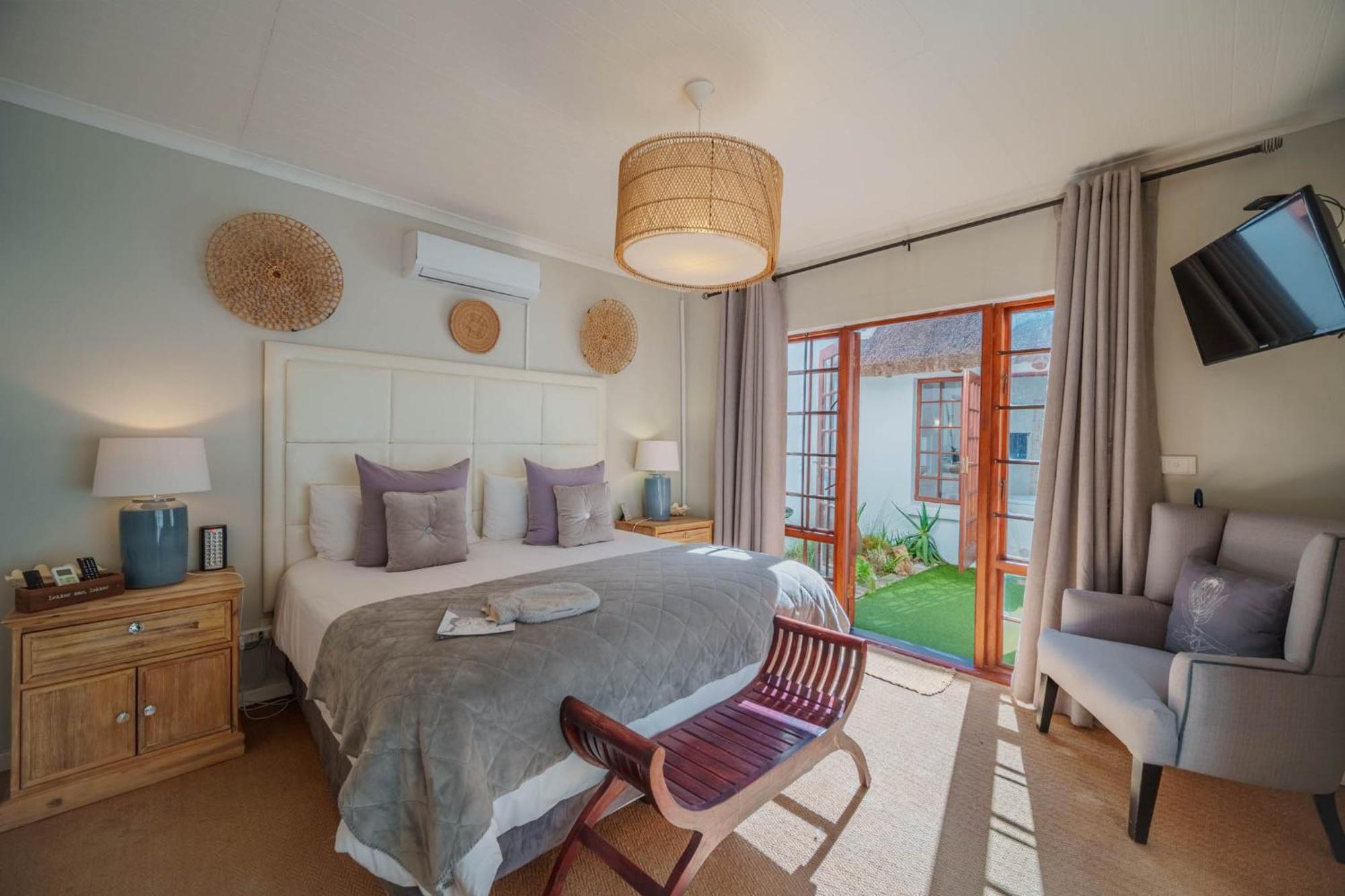 Cottage On College St Francis Bay Bagian luar foto