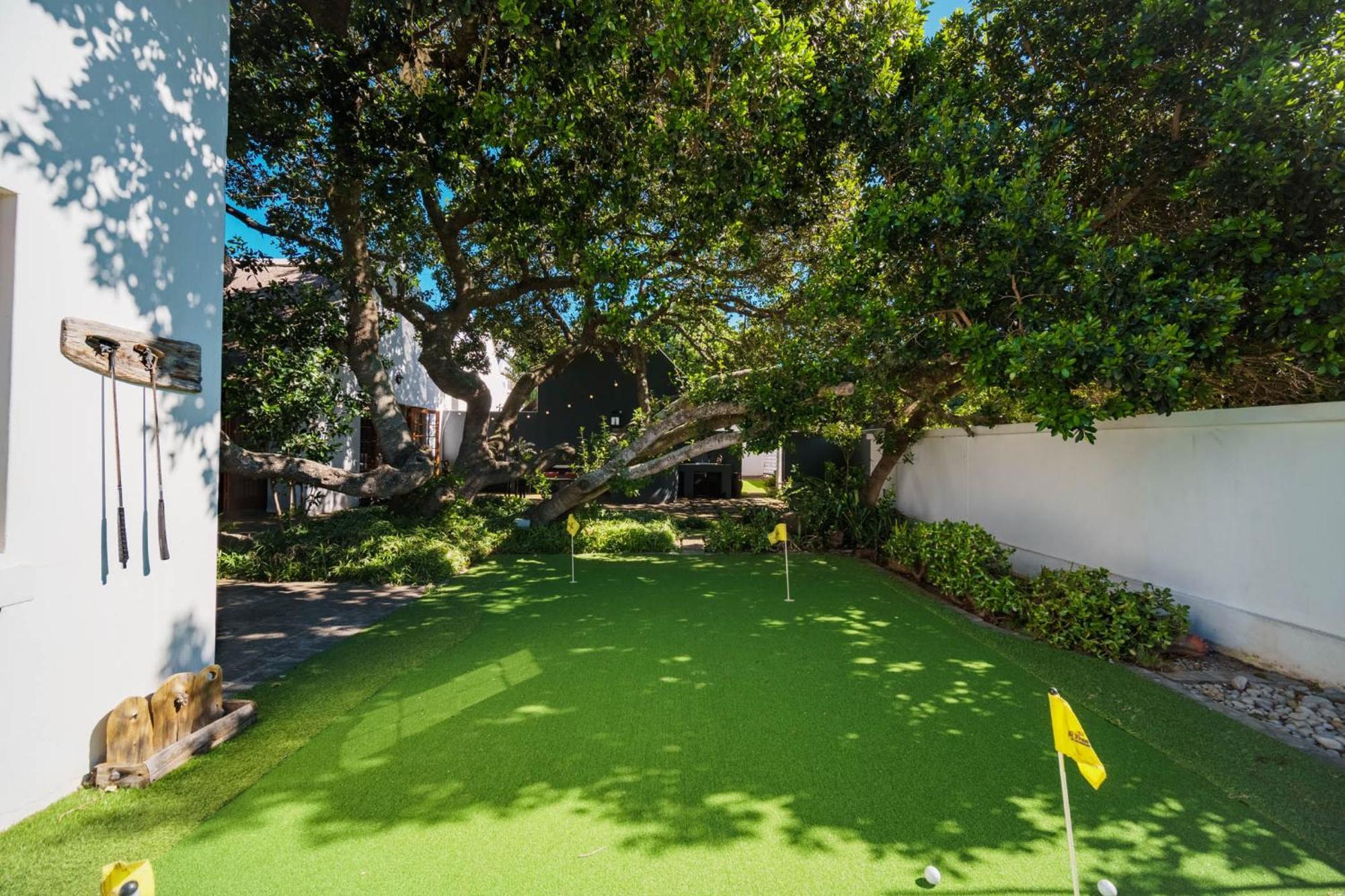 Cottage On College St Francis Bay Bagian luar foto