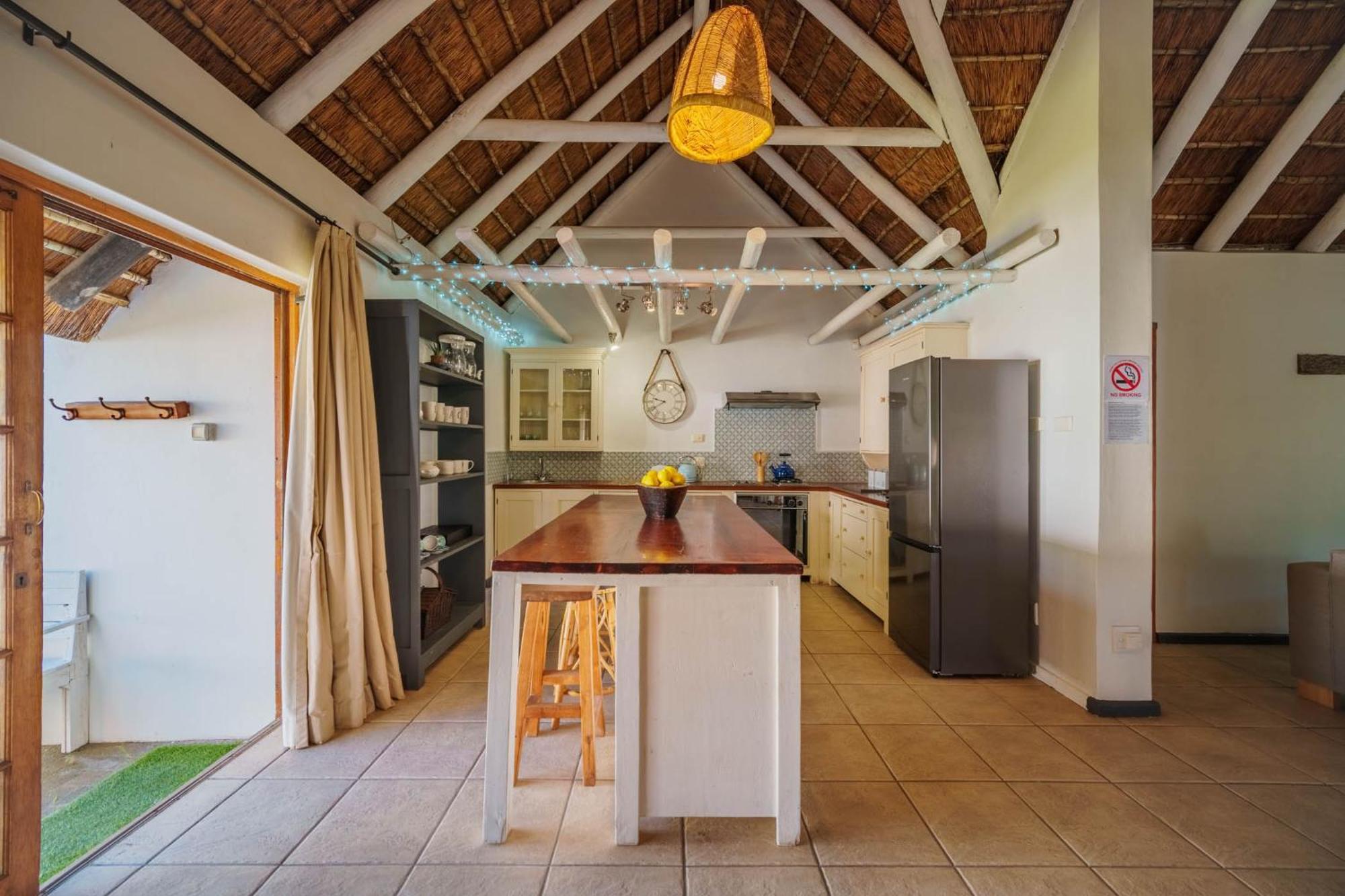 Cottage On College St Francis Bay Ruang foto