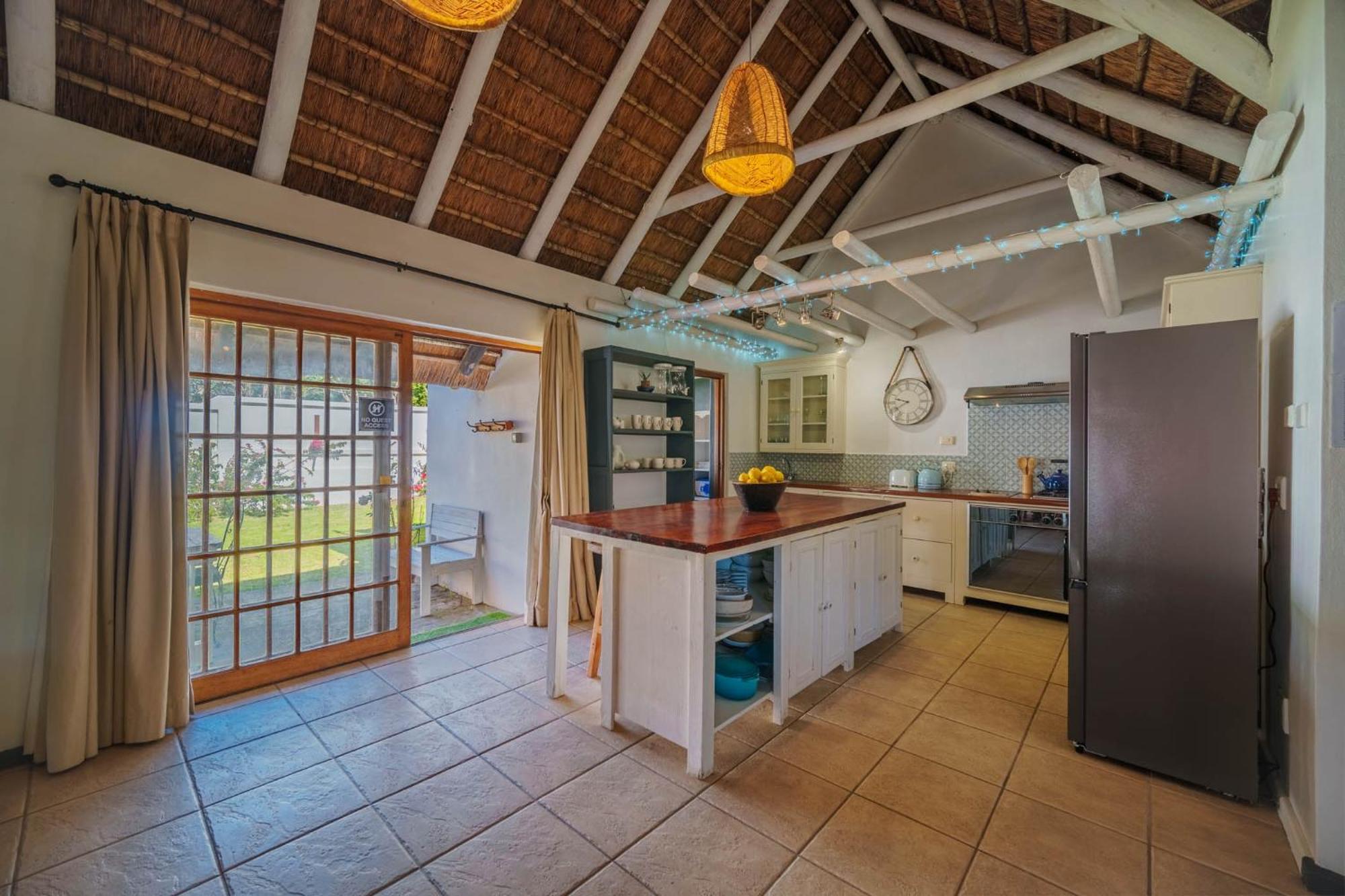 Cottage On College St Francis Bay Ruang foto